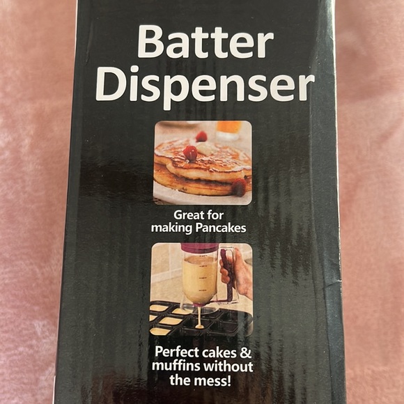 Batter Dispenser For Baking And No Mess! - Picture 4 of 5